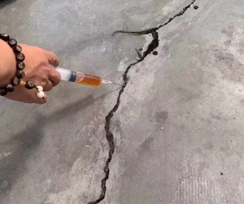 鲤城混凝土裂缝修补技术详解​